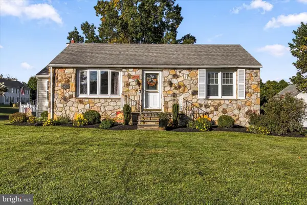 4229 Naamans Creek Rd, UPPER CHICHESTER, PA 19061