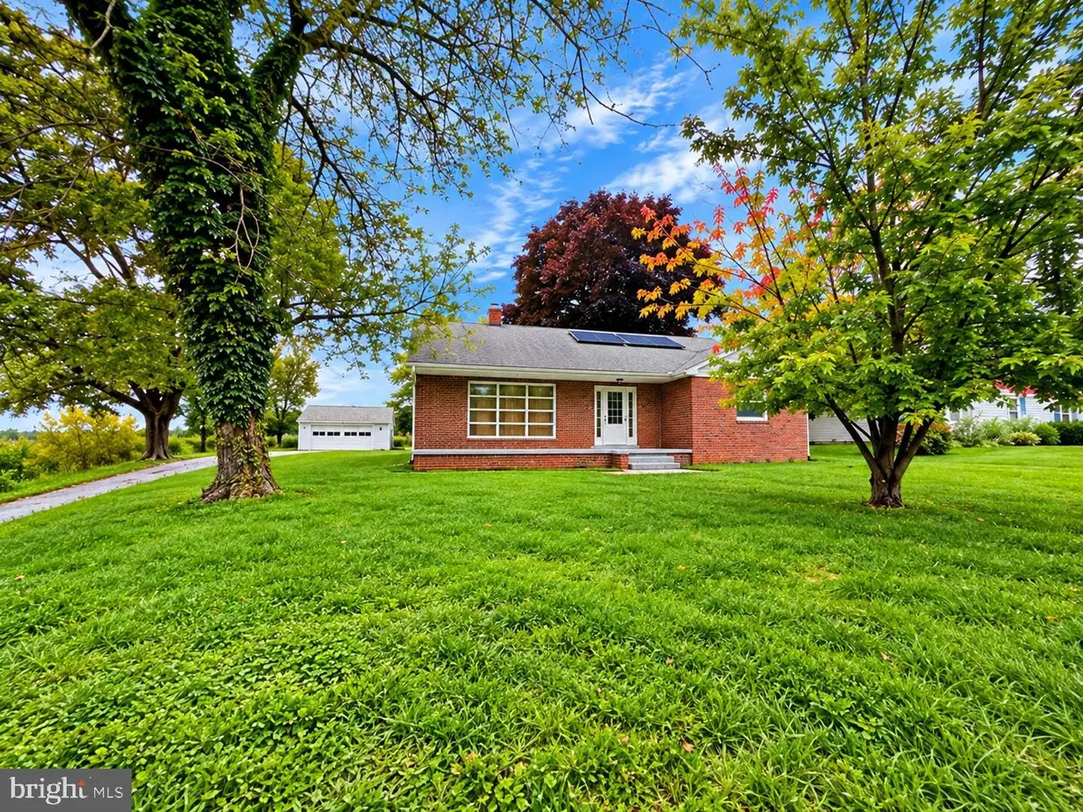 506 S New Middletown Rd, Media, PA 19063 - #1