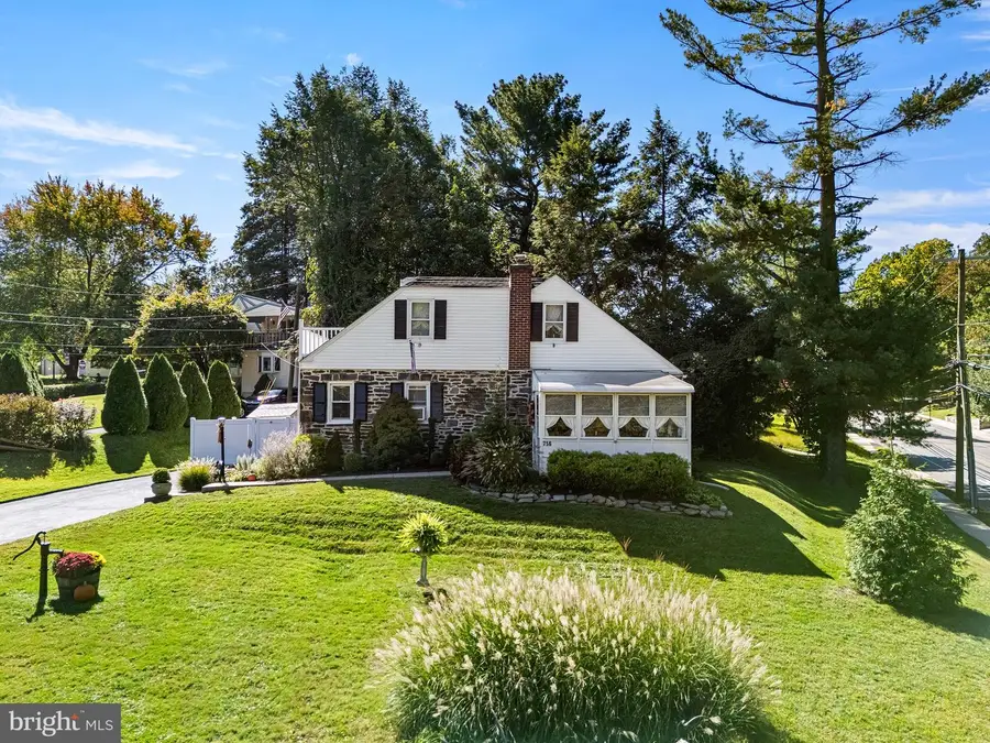 756 E Providence Rd, Aldan, PA 19018 - #3