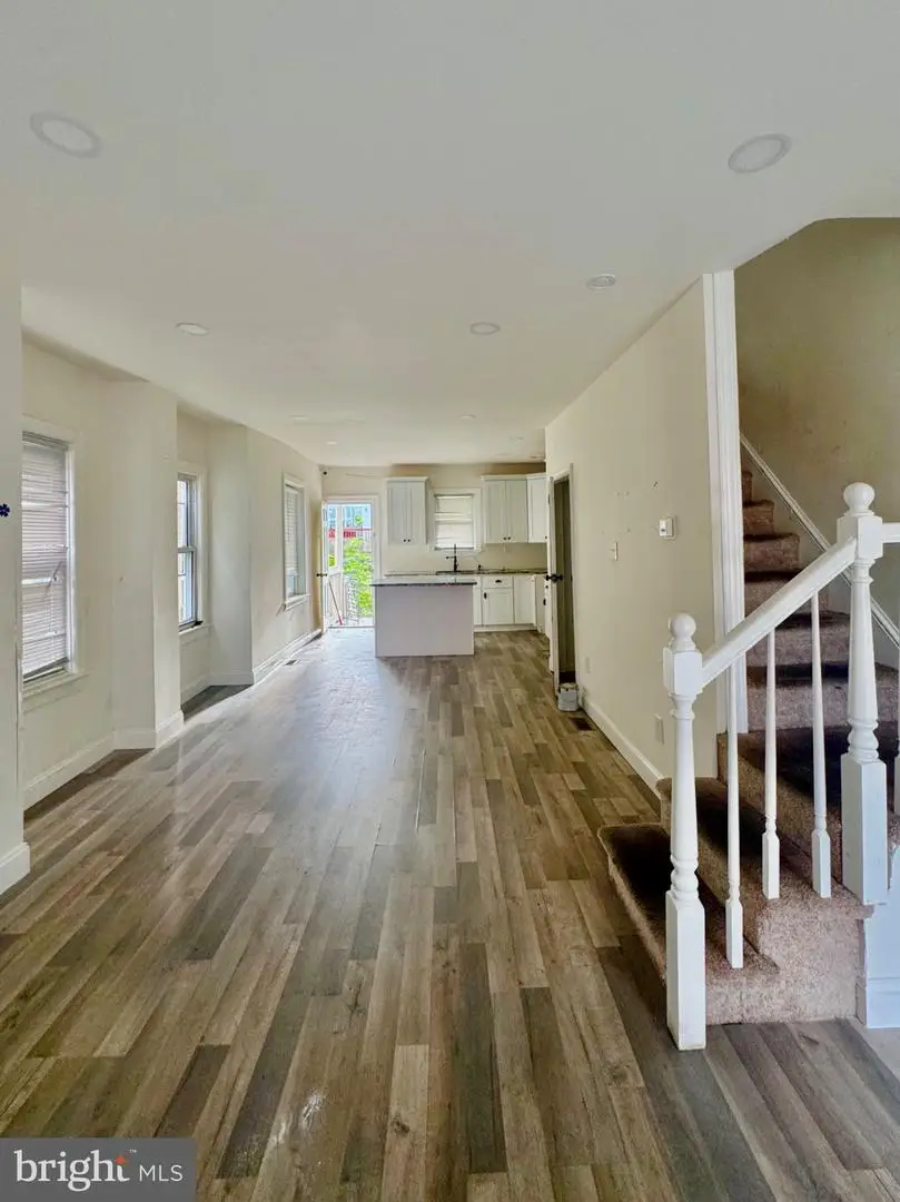 110 Hillside Ave, Darby, PA 19023 - #2