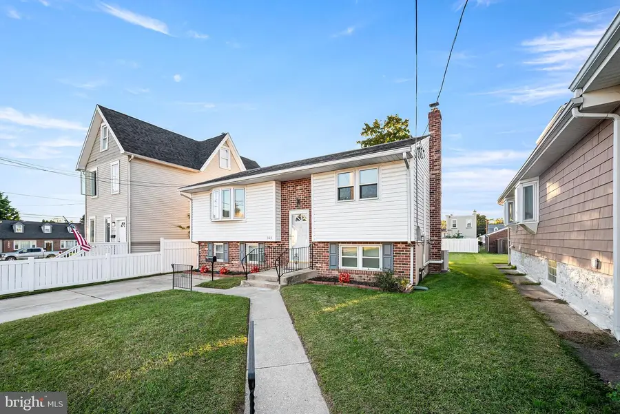 309 Printz Ave, Essington, PA 19029 - #2