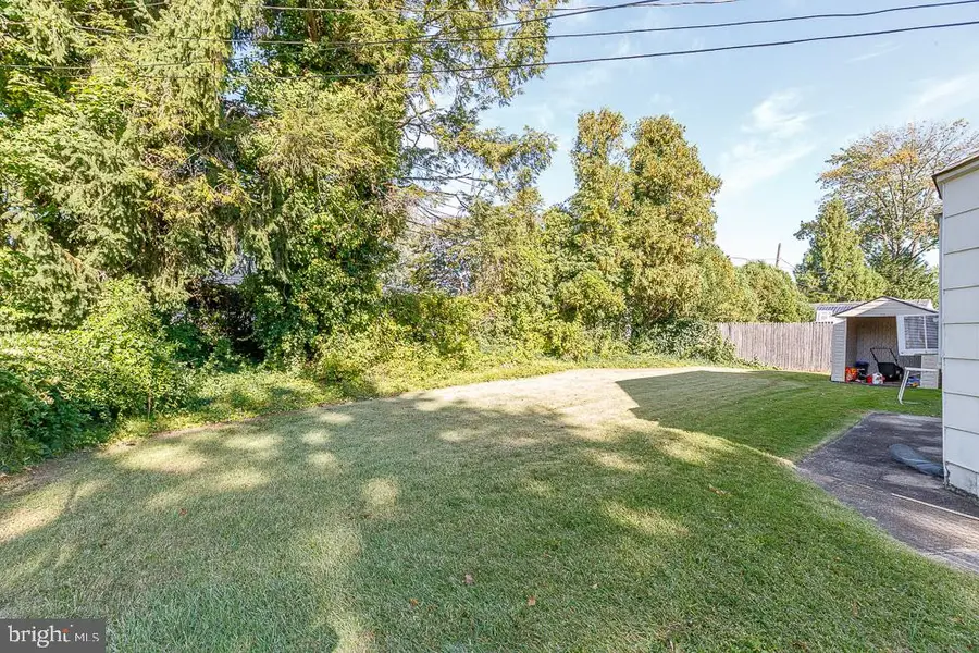 811 Springfield Rd, Aldan, PA 19018 - #3