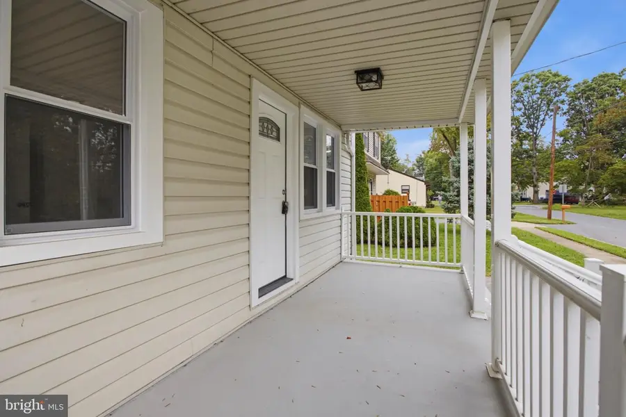 2212 Pleasantview Ave, Upper Chichester, PA 19061 - #2