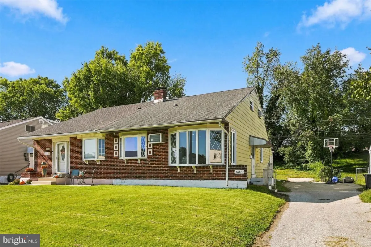 533 Tasker Ave, Norwood, PA 19074 - #1