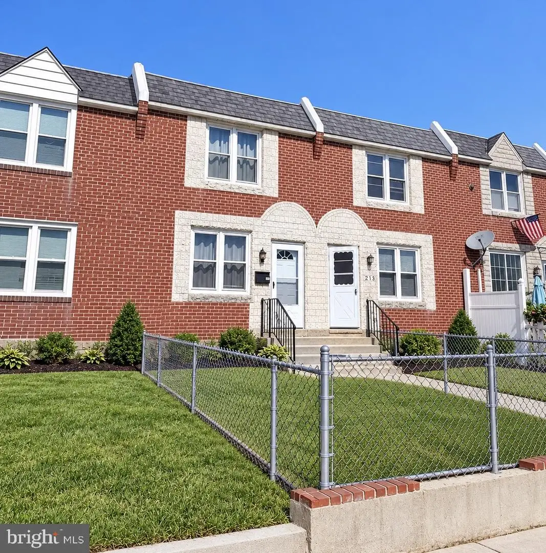 211 Weymouth Rd, Darby, PA 19023 - #1