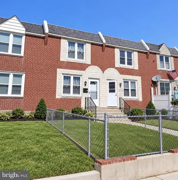 211 Weymouth Rd, DARBY, PA 19023