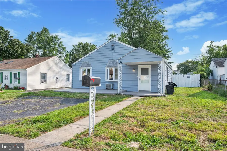 31 Scarlet Ave, Aston, PA 19014 - #2