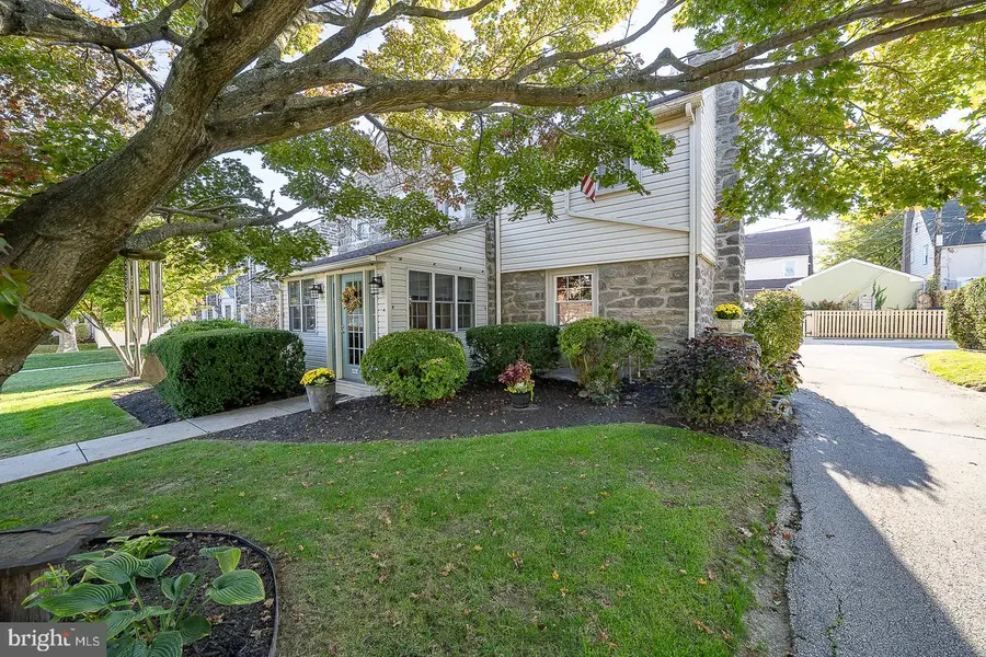 1004 Cornell Ave, Drexel Hill, PA 19026 - #2