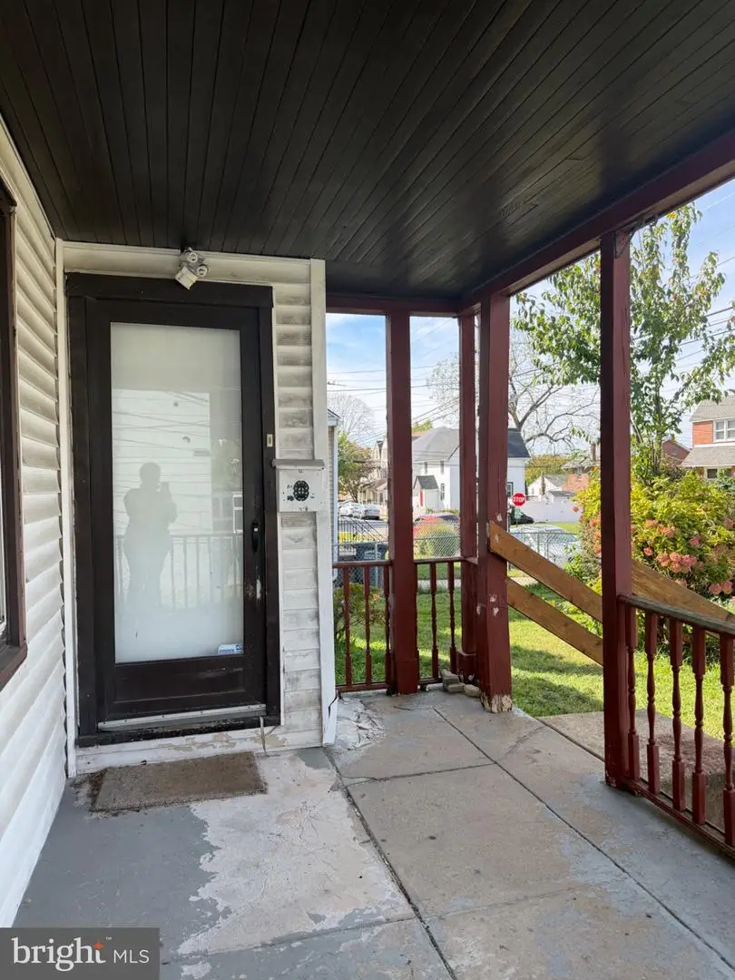 1129 Woodland Ave, Sharon Hill, PA 19079 - #2