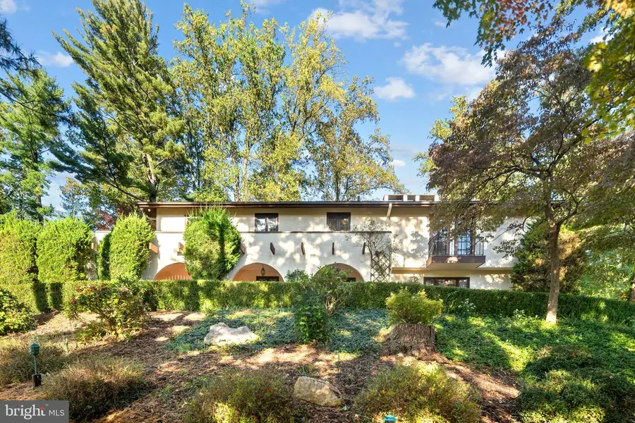 203 Wedgewood Cir, Newtown Square, PA 19073 - #3