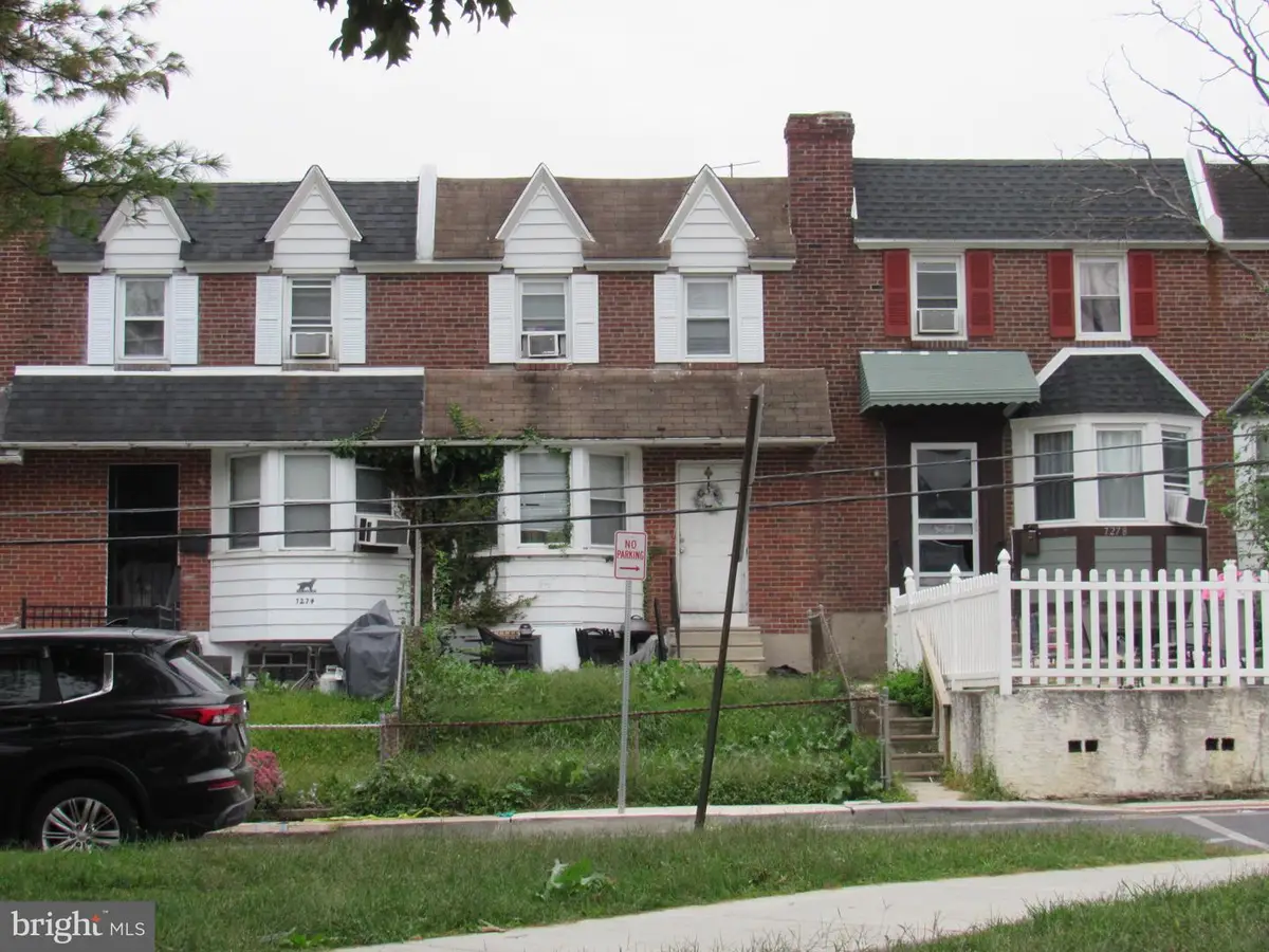 7276 Lamport Rd, Upper Darby, PA 19082 - #1