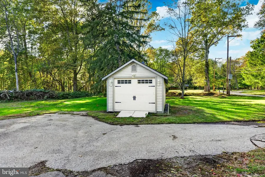 238 Pole Cat Rd, Glen Mills, PA 19342 - #3