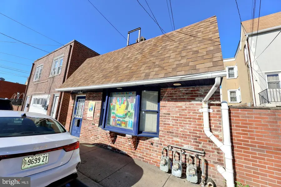 232 Long Ln, Upper Darby, PA 19082 - #2