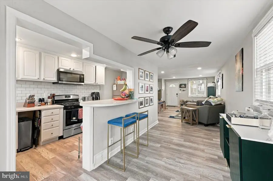 237 Lynn Rd, Ridley Park, PA 19078 - #3