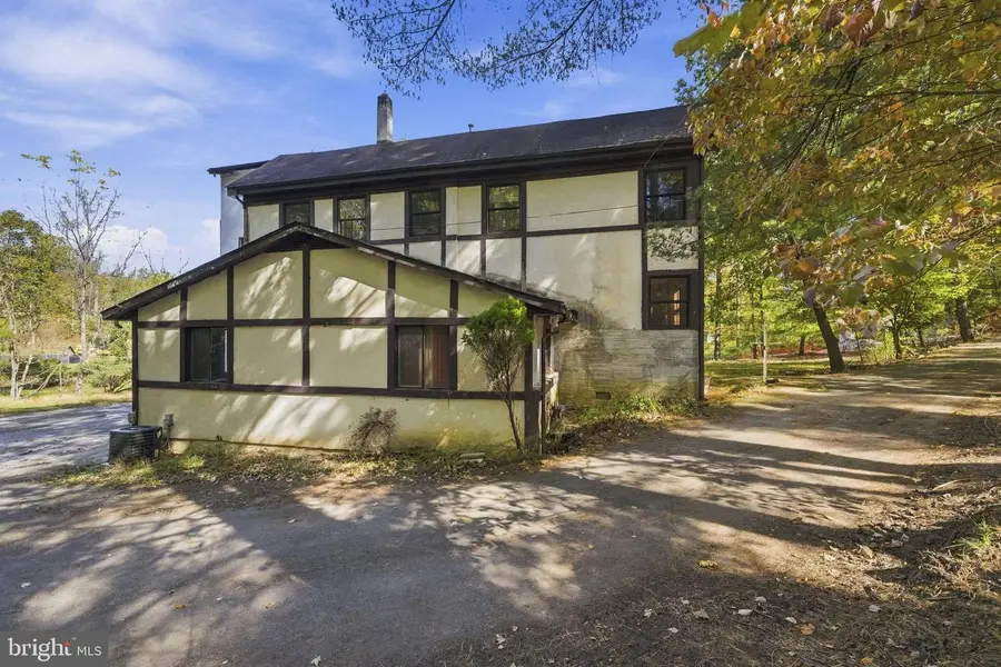 3115 Sawmill Rd, Newtown Square, PA 19073 - #2
