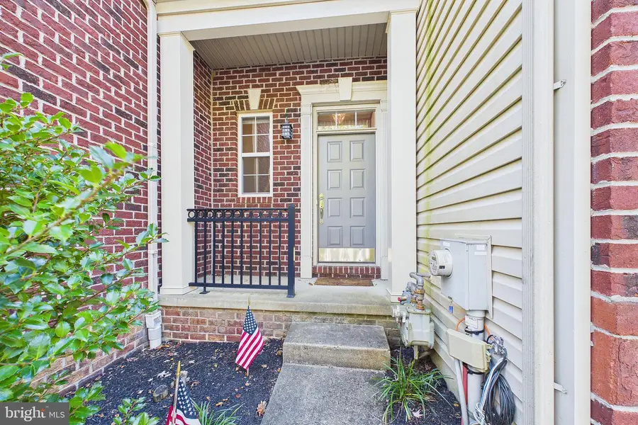 3142 Woods Edge Dr, Garnet Valley, PA 19060 - #3