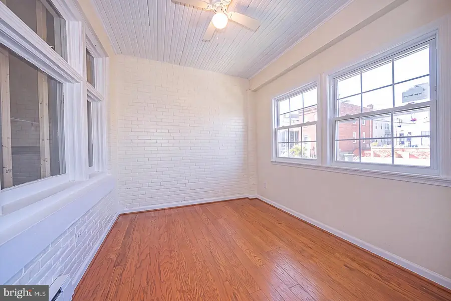 33 N Millbourne Ave, Upper Darby, PA 19082 - #3