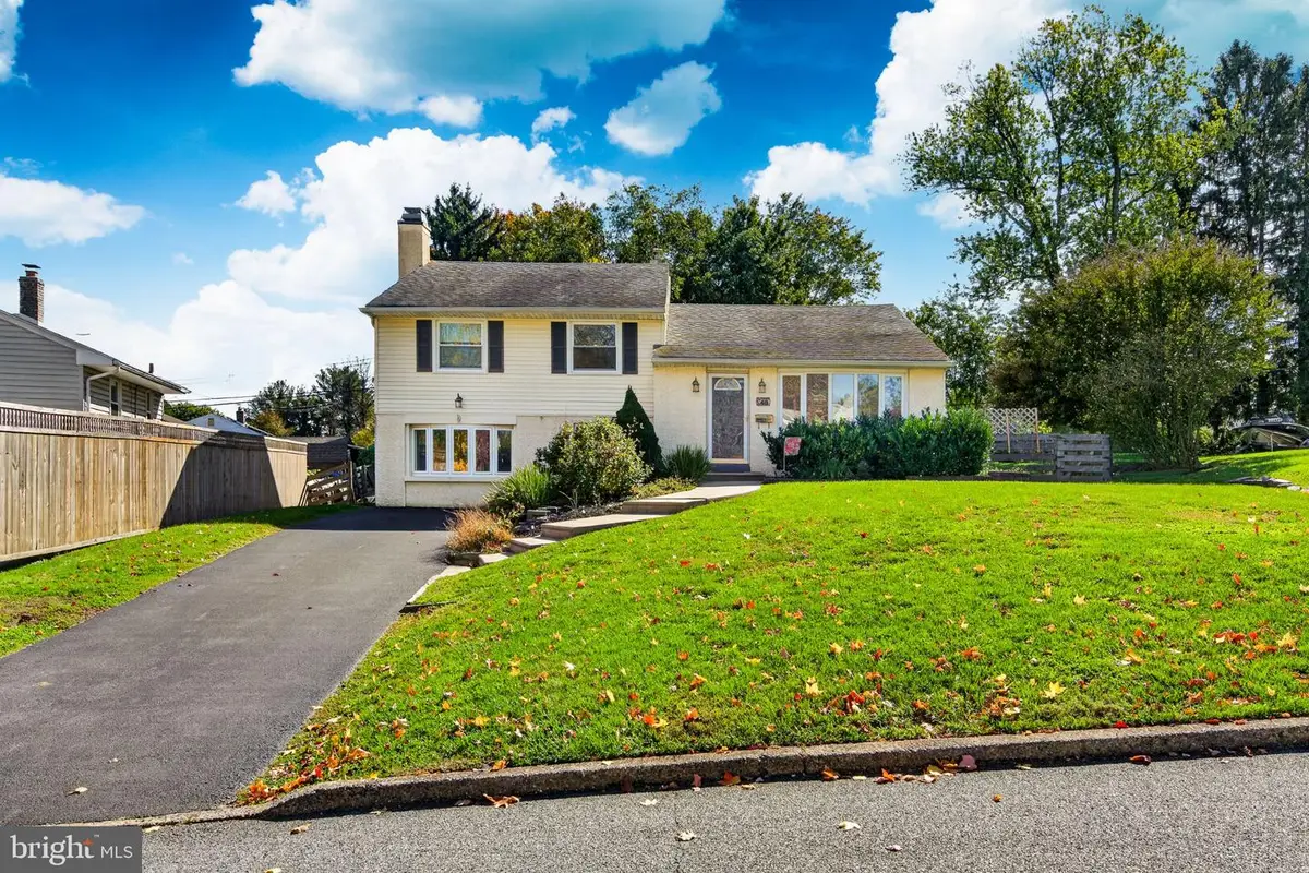 40 Overhill Cir, Media, PA 19063 - #1