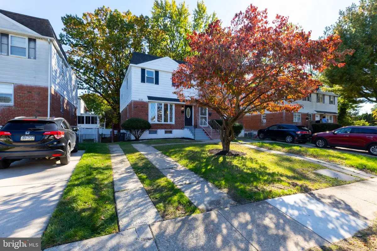 1221 Linden Ave, Sharon Hill, PA 19079 - #1