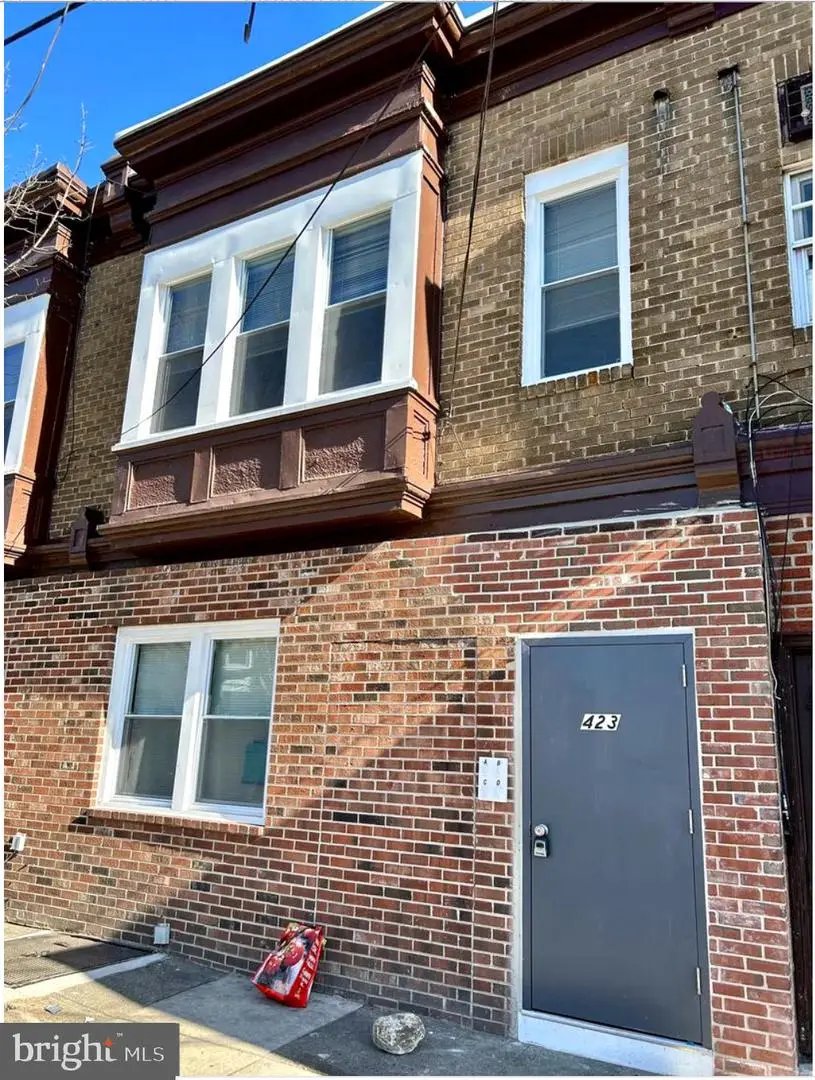 423 Main St, Darby, PA 19023 - #1