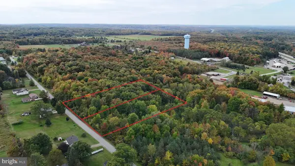 00 Luxury Dr, ERIE, PA 16510