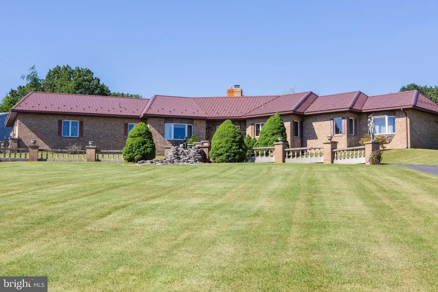 9713 Rowe Run Rd, Shippensburg, PA 17257 - Image #2