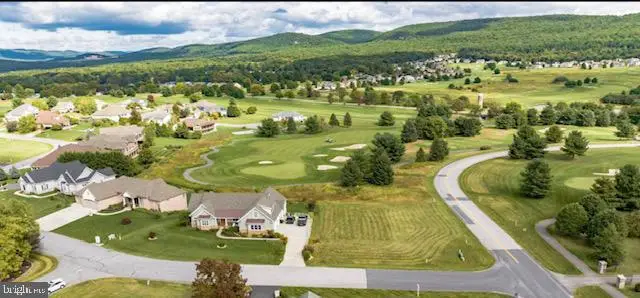 7205 Fairway Dr S, Fayetteville, PA 17222 - Image #1