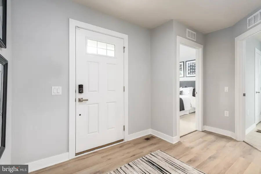 107 Makayla Dr, Greencastle, PA 17225 - Image #2