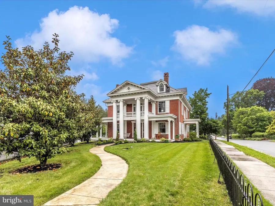 11 Linden Ave, Mercersburg, PA 17236 - Image #3