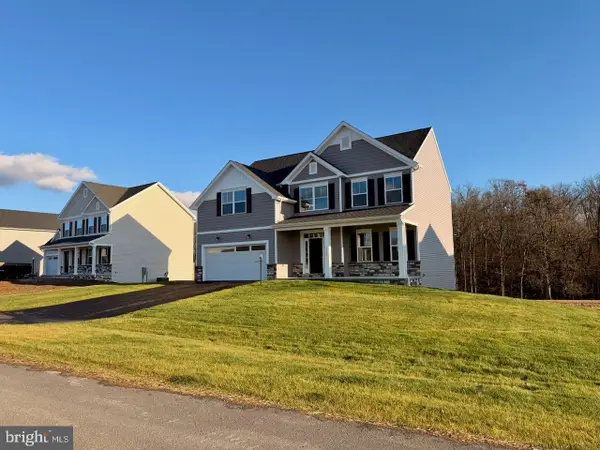 1516 Sherry Drive, CHAMBERSBURG, PA 17202