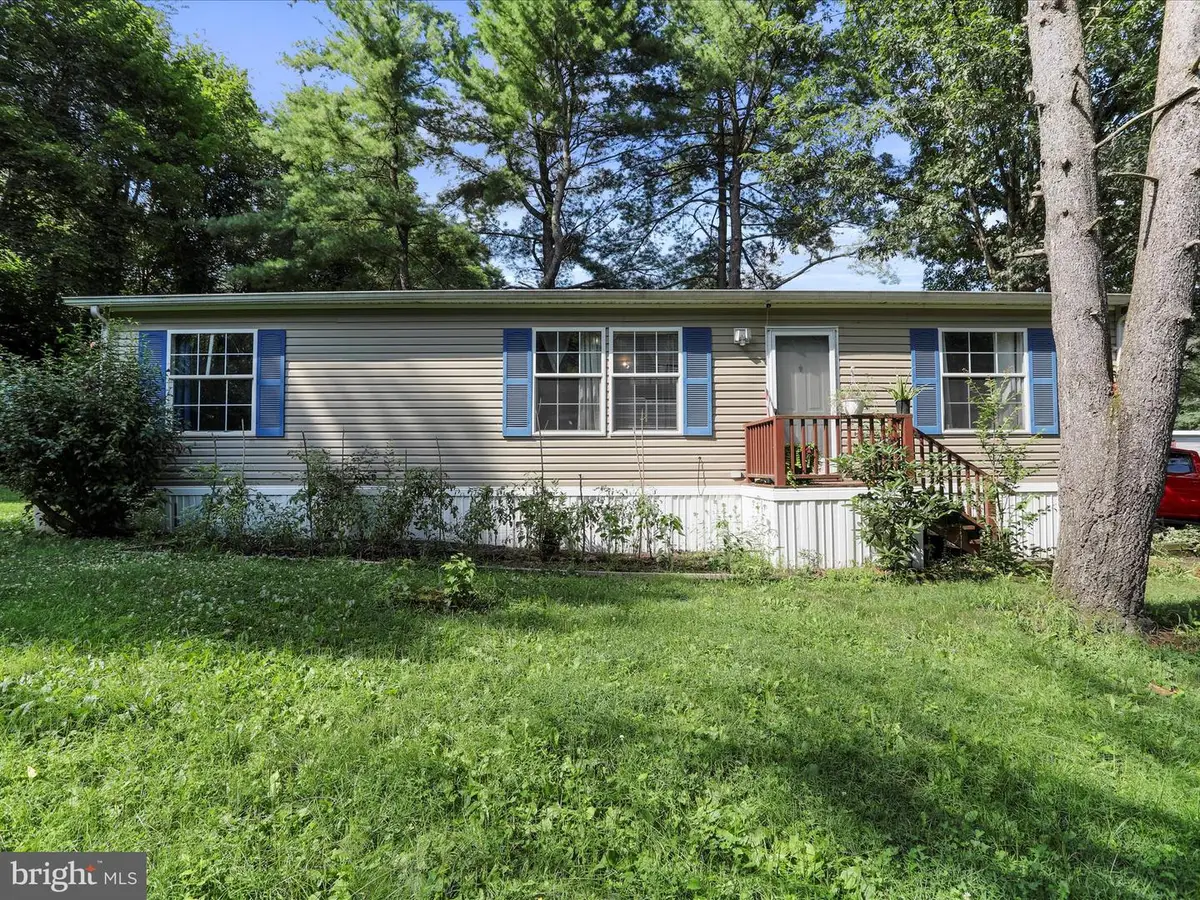 1685 Liberty Dr, Chambersburg, PA 17202 - Image #1