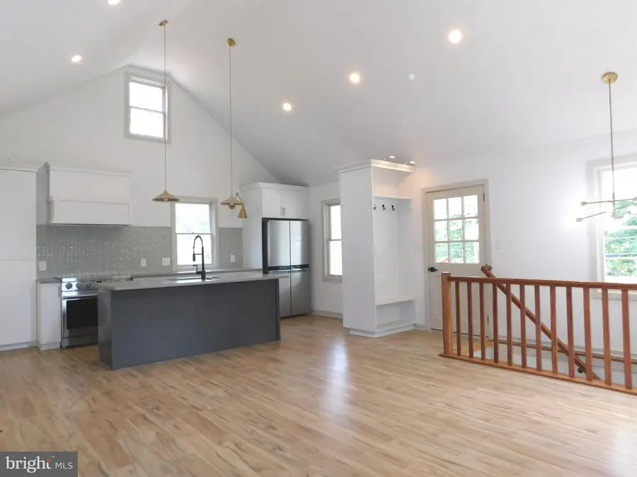 15165 Charmian Rd, Blue Ridge Summit, PA 17214 - Image #3