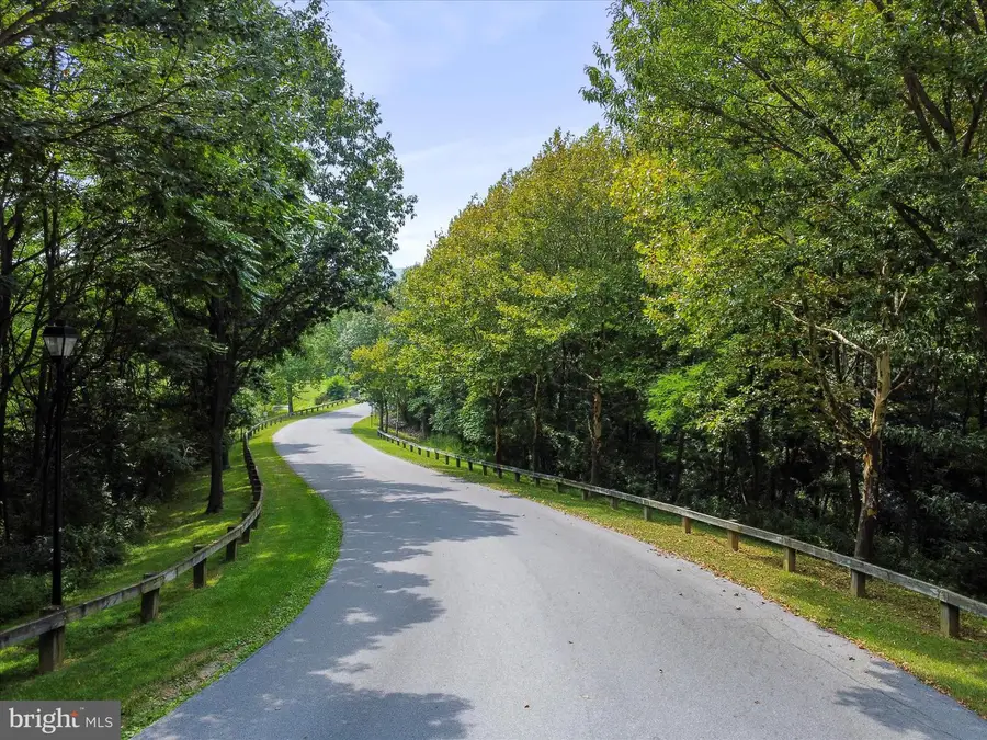 13865 Trailside Ln, Mercersburg, PA 17236 - Image #3