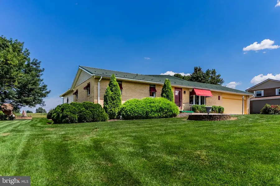 25 Lippizan Drive Dr, Shippensburg, PA 17257 - Image #2
