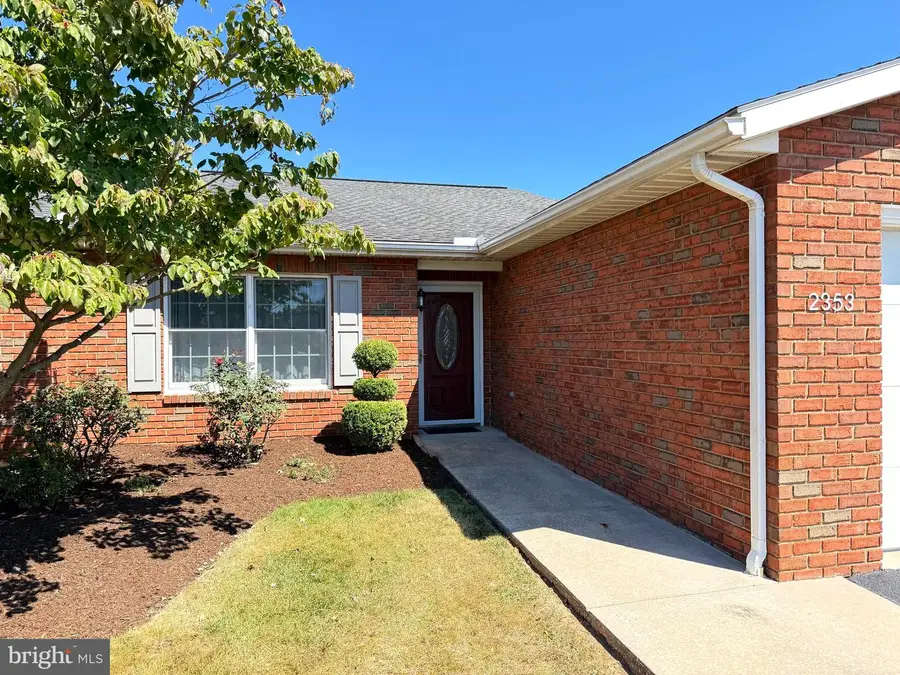 2353 Mccleary Dr, Chambersburg, PA 17201 - Image #3