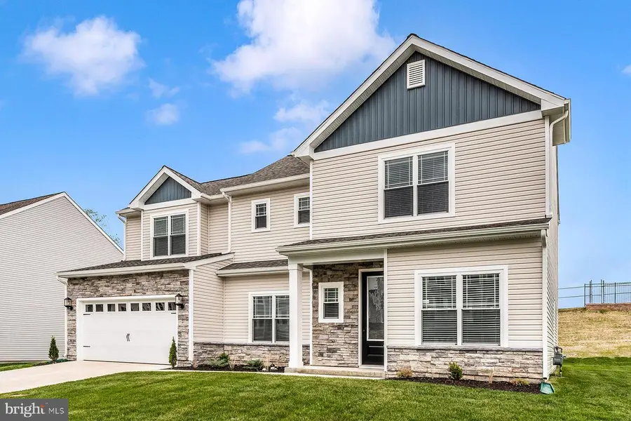 516 Abigail Ave, Waynesboro, PA 17268 - Image #2