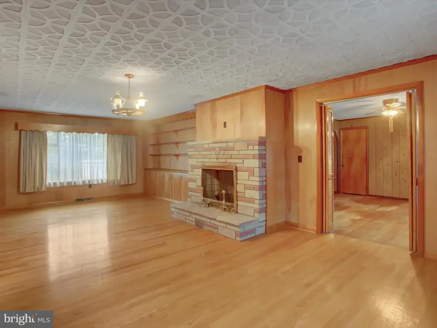 5500 Charlestown Road, Mercersburg, PA 17236 - Image #2