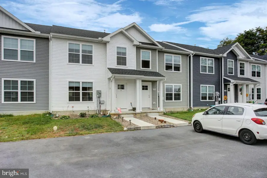 8796 Hillside Way, Waynesboro, PA 17268 - Image #2