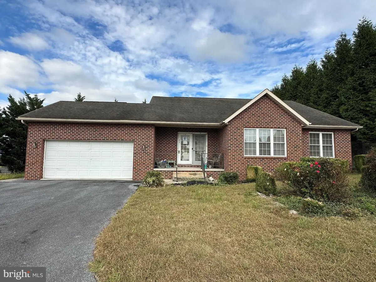 33 Diopside Drive, Chambersburg, PA 17202 - #1