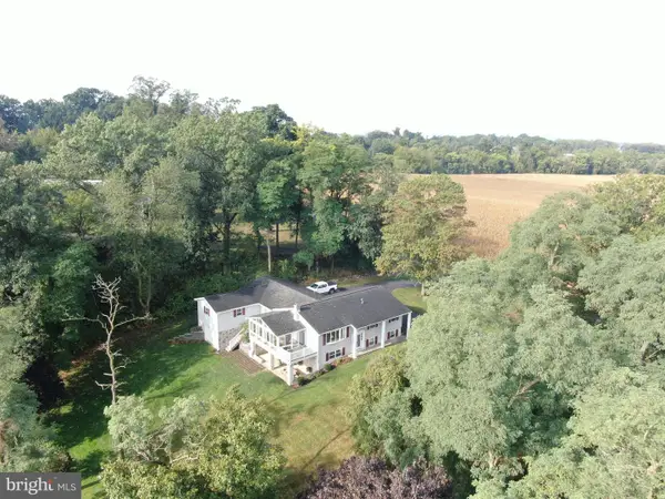 1910 Springview Drive, CHAMBERSBURG, PA 17202