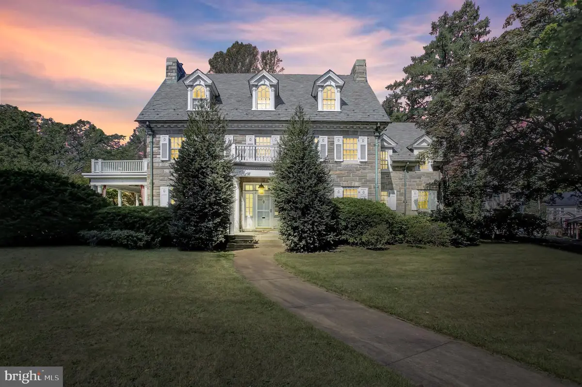 307 W W King Street, Shippensburg, PA 17257 - Image #1