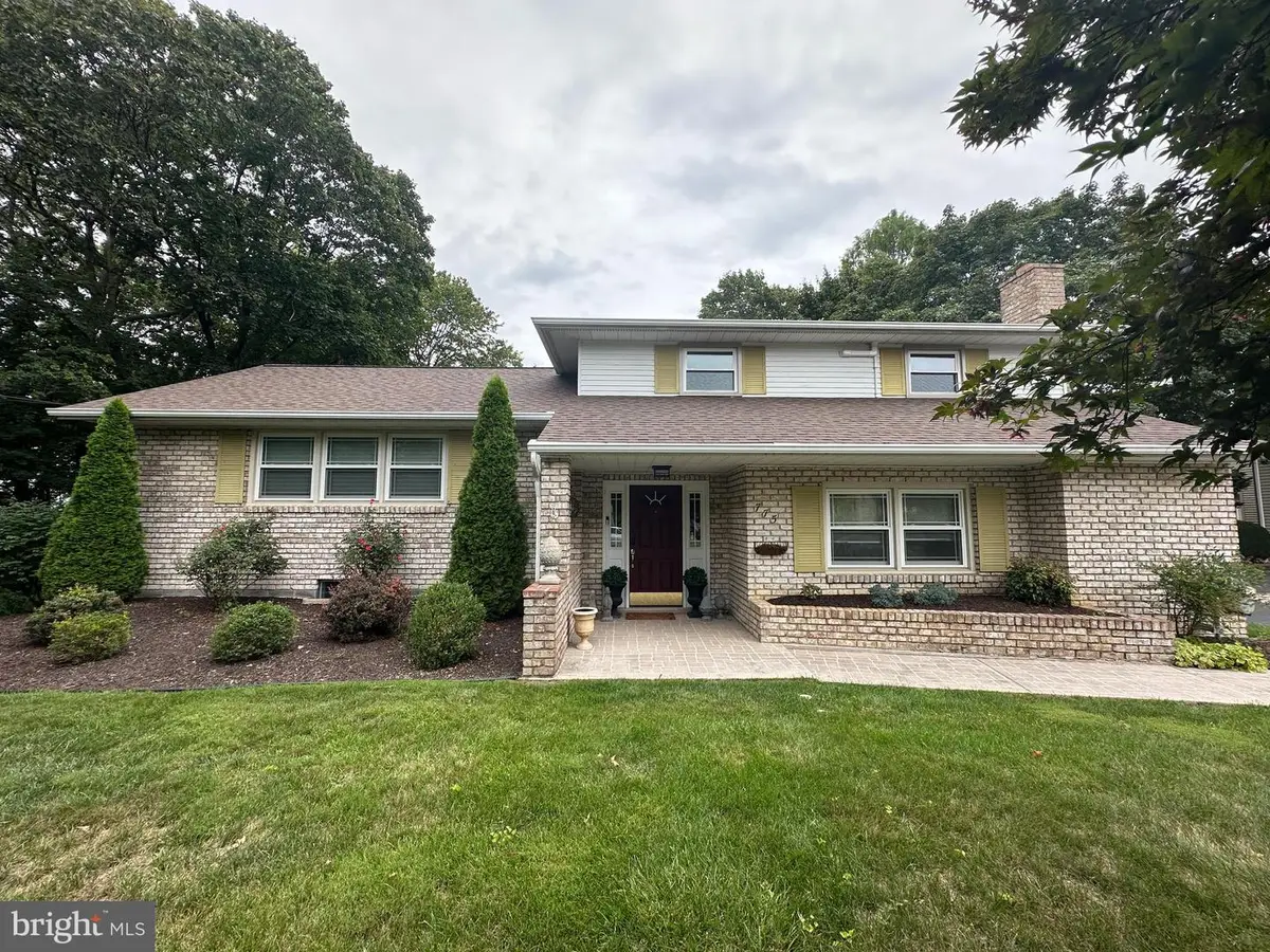 775 Lohman Avenue, Greencastle, PA 17225 - Image #1