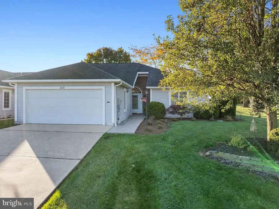 3891 Alfalfa Lane E, Fayetteville, PA 17222 - Image #2