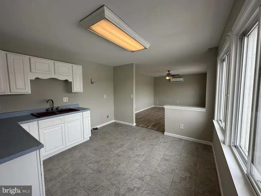 2642 Spring Rd, Chambersburg, PA 17202 - Image #2