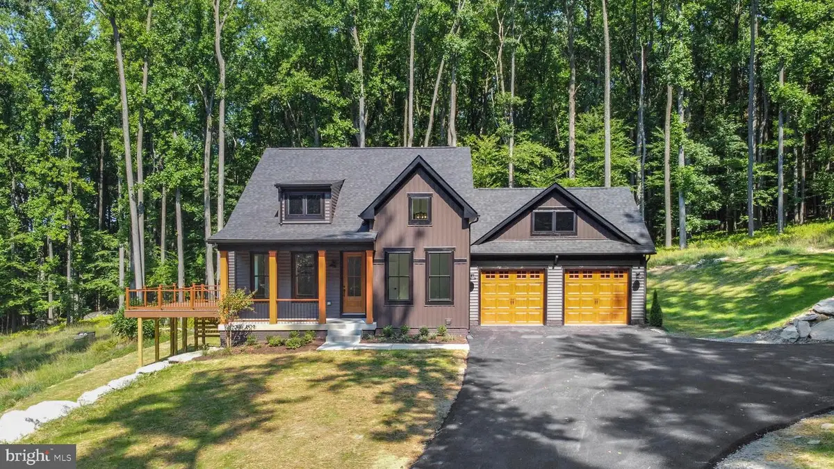 1401 Shannon Dr S, Greencastle, PA 17225 - Image #1