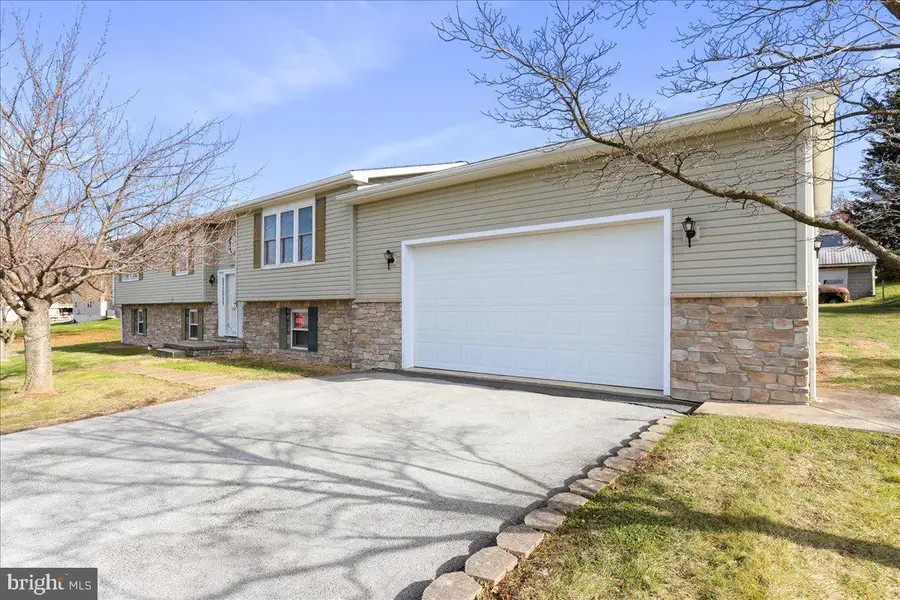 435 Scott Avenue, Waynesboro, PA 17268 - Image #3