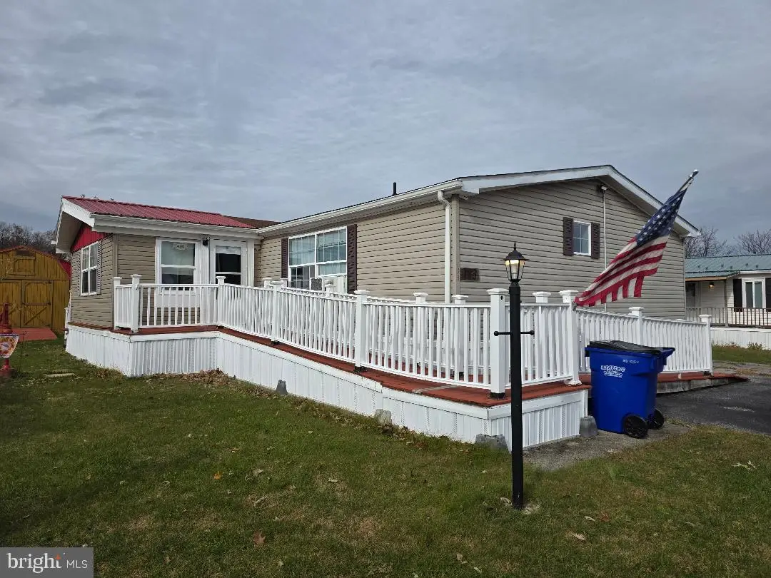 153 Sherwood Ave, Saint Thomas, PA 17252 - Image #1