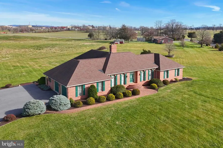 1015 Buchanan Trail East, Greencastle, PA 17225 - Image #3