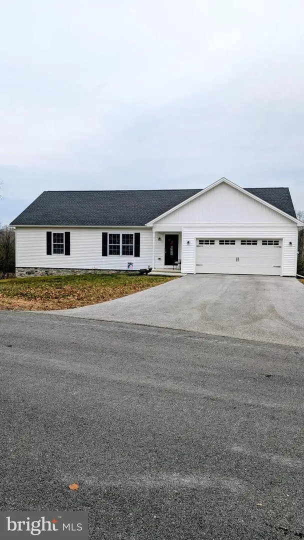 4034 Percy Ave, Chambersburg, PA 17202 - Image #1