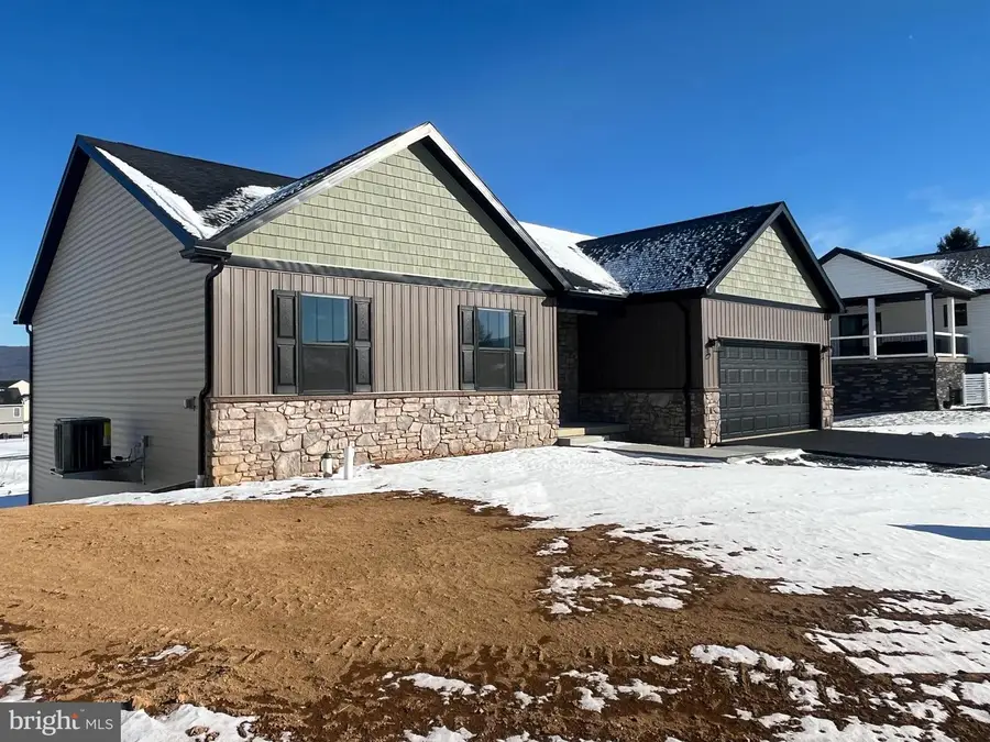 10059 Pendleton Ave, Waynesboro, PA 17268 - Image #2